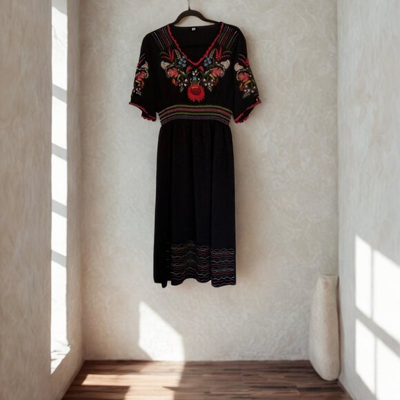 Higustar Mexican Embroidered Midi Dress - Picture 2 of 3
